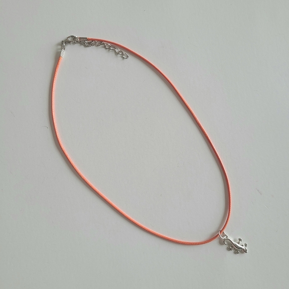 Lizard Orange Cord Necklace - Picture 3 of 4
